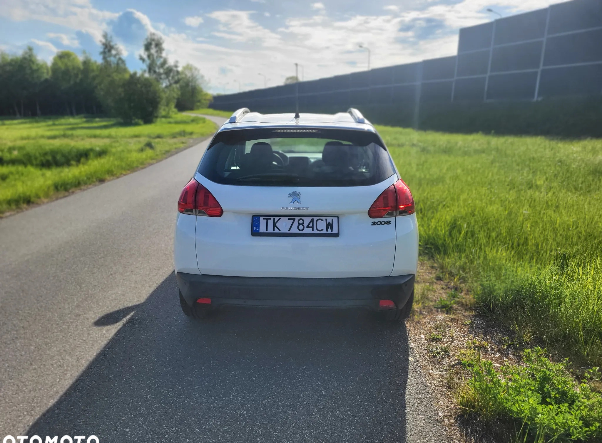 Peugeot 2008 cena 34700 przebieg: 112000, rok produkcji 2014 z Kielce małe 154